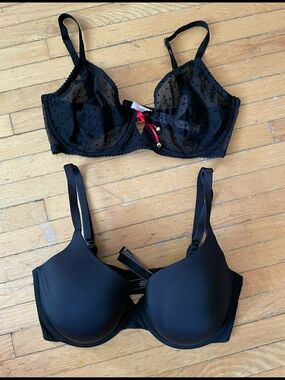 Two-piece Victoria's Secret bra set, size 34DD